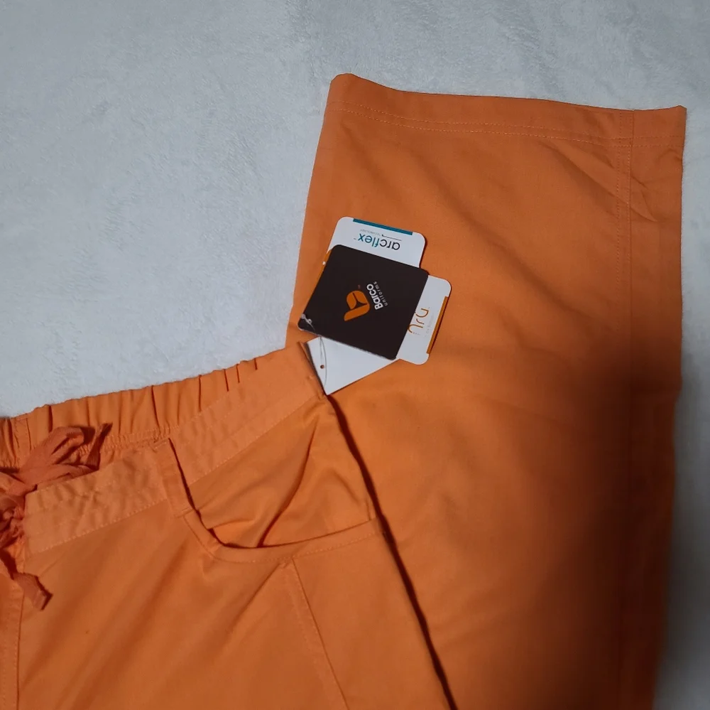 Brand New Orange and Gray NRG by Barco 2-Pc Matching Scrubs Set - Picture 11 of 16